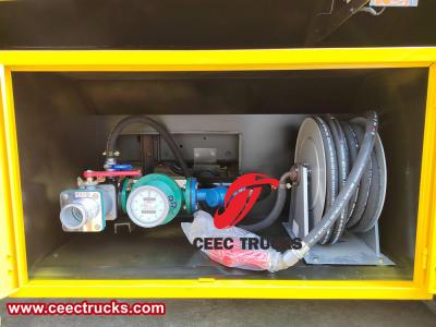 รถบรรทุกดีเซลเคลื่อนที่ IVECO HONGYAN 30000L