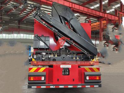 HOWO 4x2 fire rescue truck with lighting system