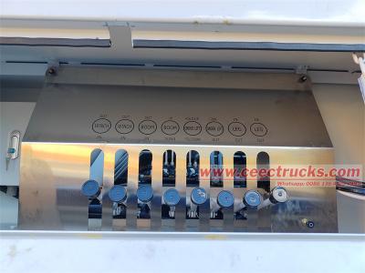 Sinotruk HOWO 8X4 Recovery Truck