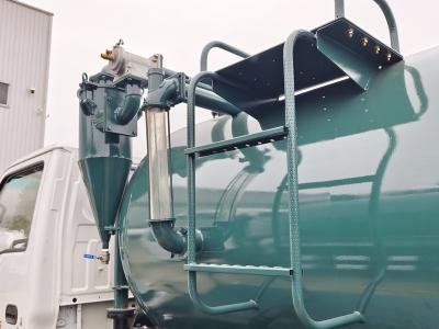 ISUZU mini septic tank vacuum truck