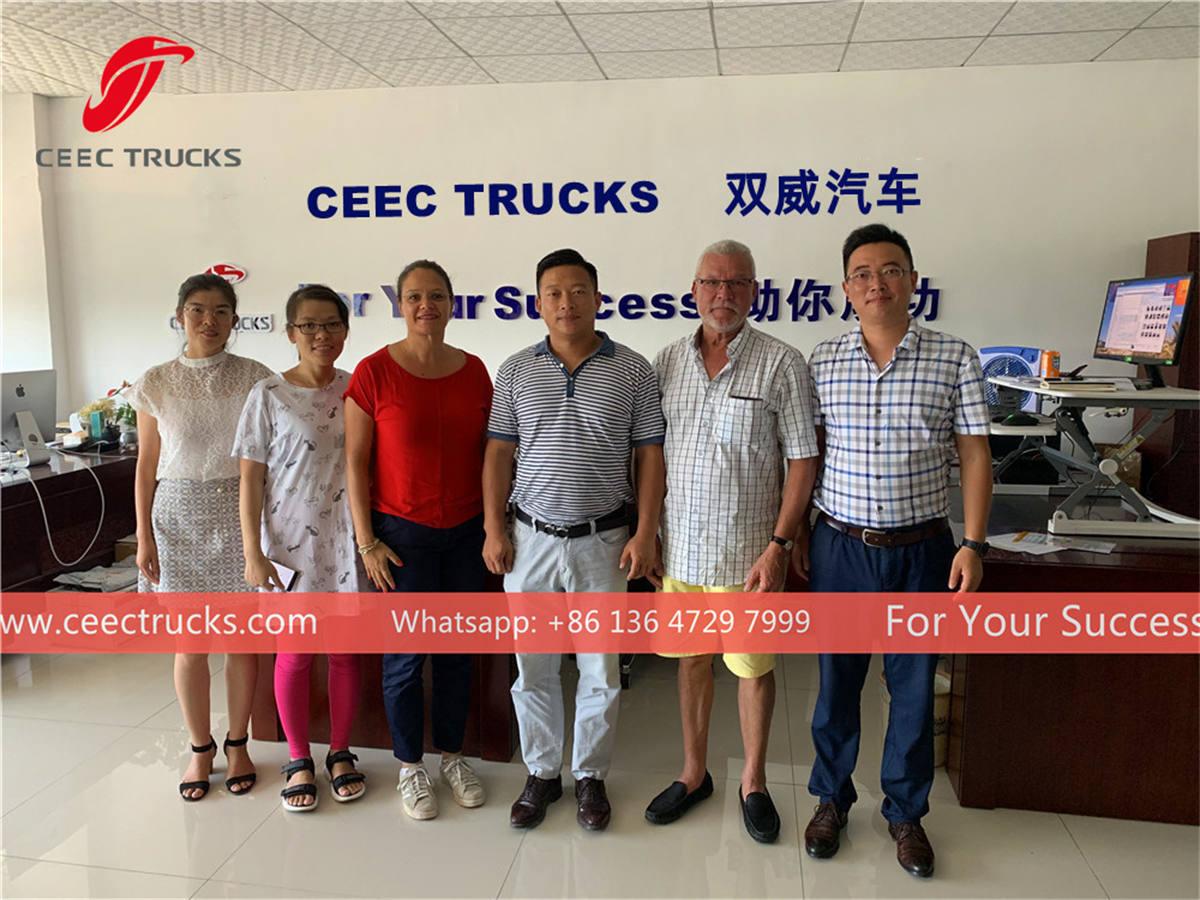 มอริเชียส - ส่วนบนของรถตักข้ามถูกส่งออก