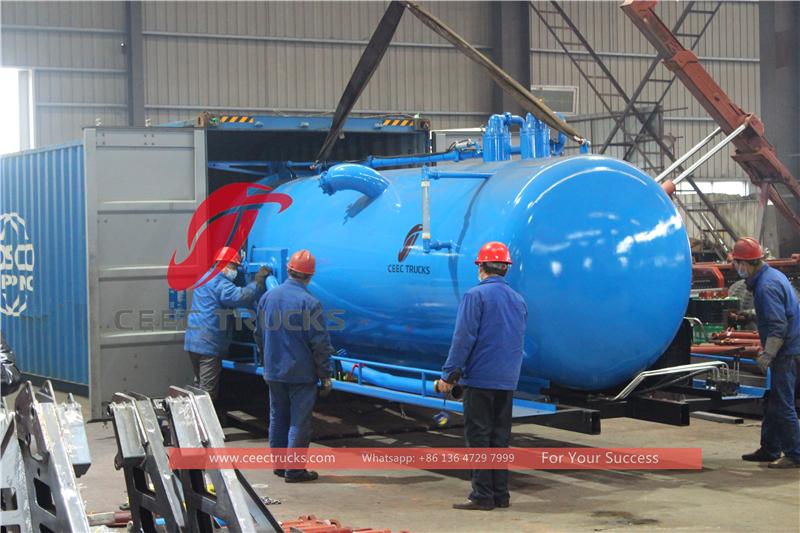 ตรินิแดดและโตเบโก - ส่วนบนของรถถังสูญญากาศ 2 ยูนิตถูกส่งออก