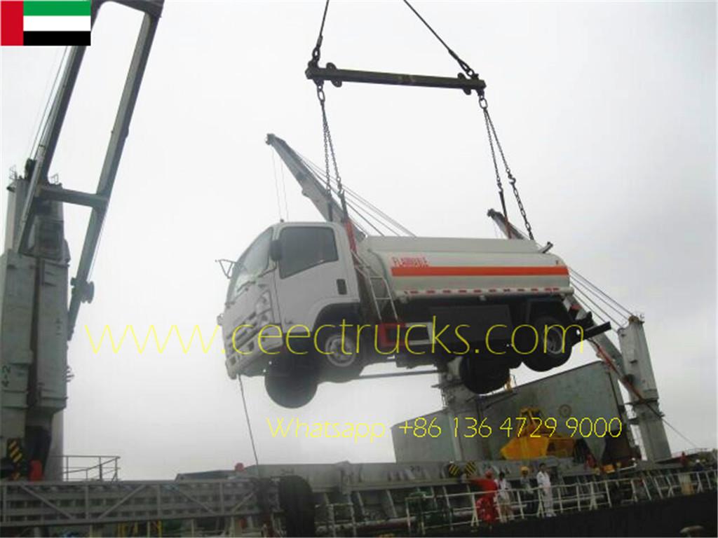 รถบรรทุกน้ำมัน ISUZU 5000 ลิตร นำเข้าจากดูไบ
