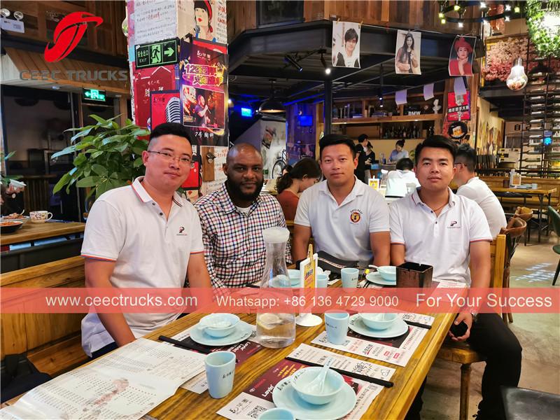 แอนติกาและบาร์บูดา- รถบรรทุกน้ำ ISUZU เพื่อการส่งออก